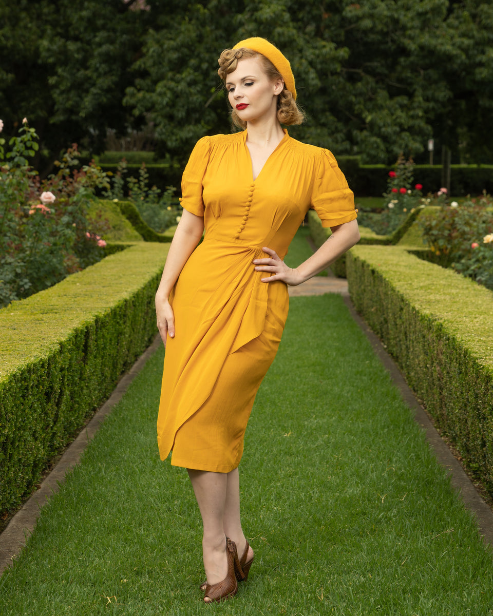 For busy Bees and vintage Girls: The Mabel Dress by The Seamstress