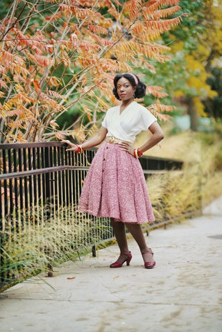 The "Beverly" Button Front Full Circle Skirt with Pockets in Wine Ditzy, Authentic 1950s Vintage Style - CC41, Goodwood Revival, Twinwood Festival, Viva Las Vegas Rockabilly Weekend Rock n Romance Rock n Romance