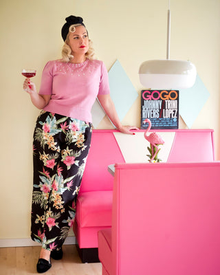 The "Tallulah" Diamanté & Pearl Short Sleeve Pullover in Rose Pink, Classic 1940s & 50s Vintage Style