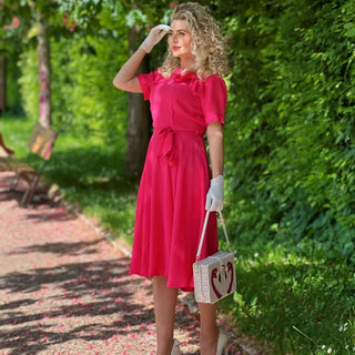 Robe Cindy en noir par la couturière de Bloomsbury, style inspiré vintage classique des années 1940