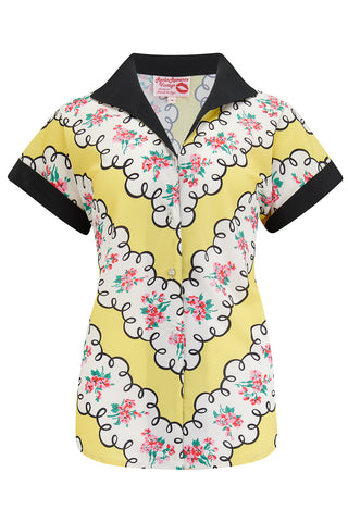 **Pre-Order** Tuck in or Tie Up "Maria" Blouse in Daydream Print, Authentic 1950s