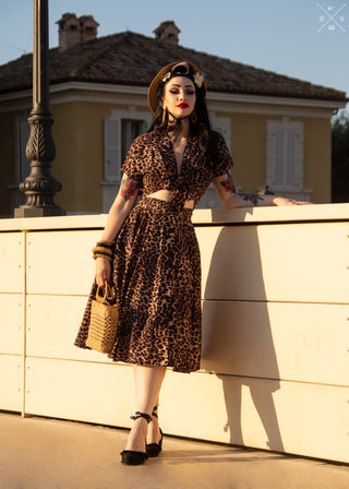 The "Beverly" Button Front Full Circle Skirt with Pockets in Leopard Print, True 1950s Vintage Style - CC41, Goodwood Revival, Twinwood Festival, Viva Las Vegas Rockabilly Weekend Rock n Romance Rock n Romance